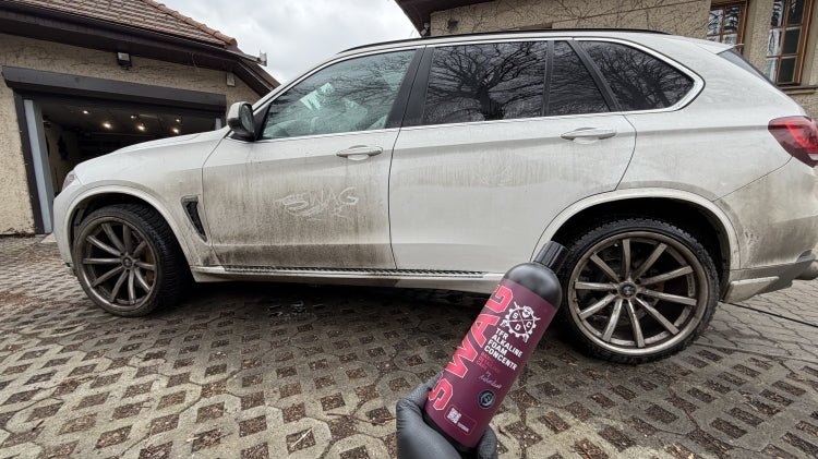 Swag BASIC TFR ALKALINE FOAM CONCENTRATE 500 ml – Koncentrovana alkalna aktivna pena za pretpranje automobila 🚗