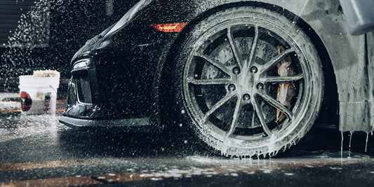 🚗✨ Kako oprati crni automobil bez ogrebotina – kompletan vodič