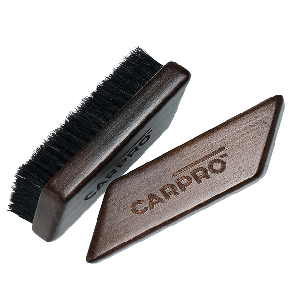 CarPro Leather and Fabric Brush – četka za kožu i tkanine 🚗✨