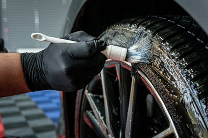 Pure Black Tire Cleaner – Koncentrat za čišćenje guma i gumenih delova! 🚗🧼